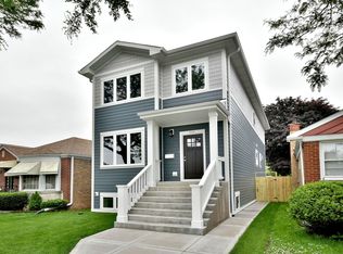 3246 N Opal Ave, Chicago, IL