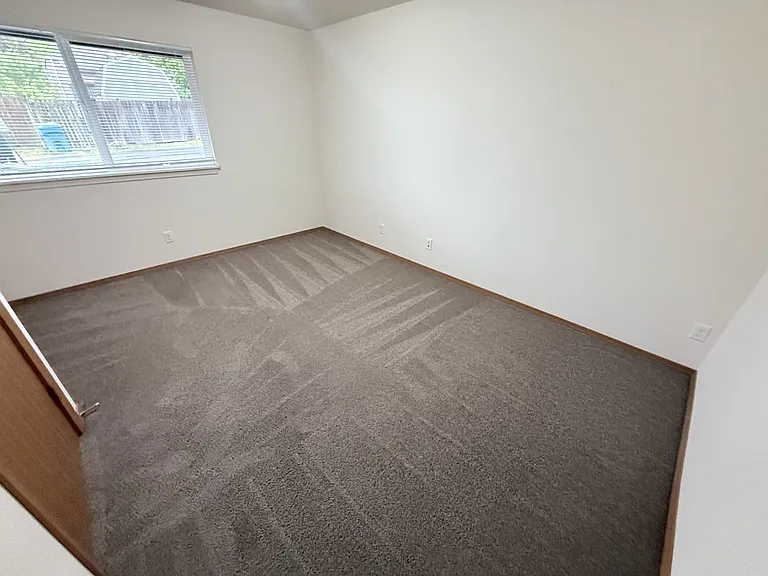 324 Avenue J #2 — Photo 18