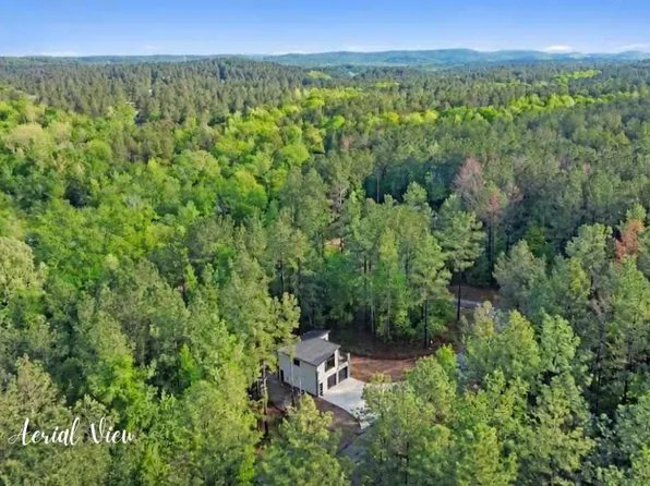 138 Pickleberry Trl, Broken Bow, OK 74728
