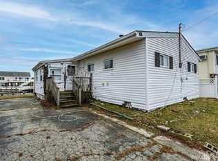 104 E Susquehanna Dr, Little Egg Harbor, NJ