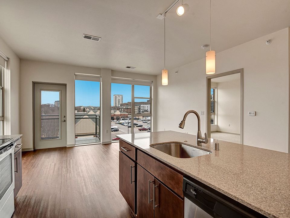 Avenir Kitchen
