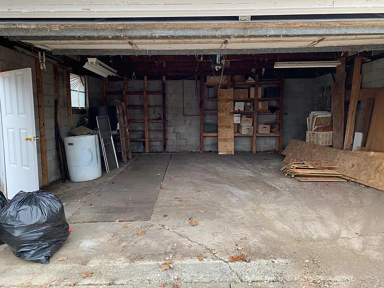 2 car garage