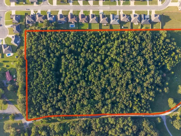 S Chapel Hill Rd SW, Decatur, AL 35603