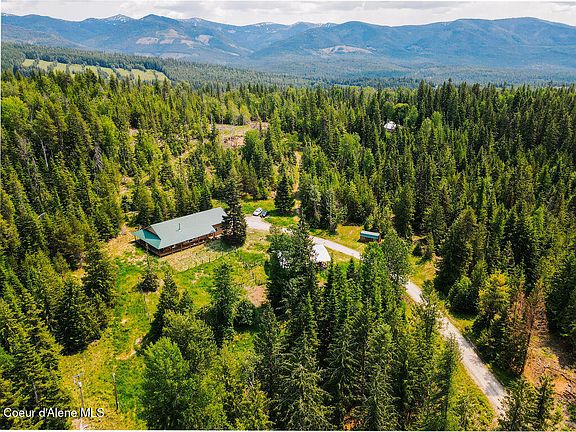 3rd image of 4321 Upper Gold Creek Rd