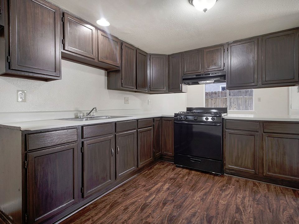 1st image of 3600 Nashland Ave APT 1