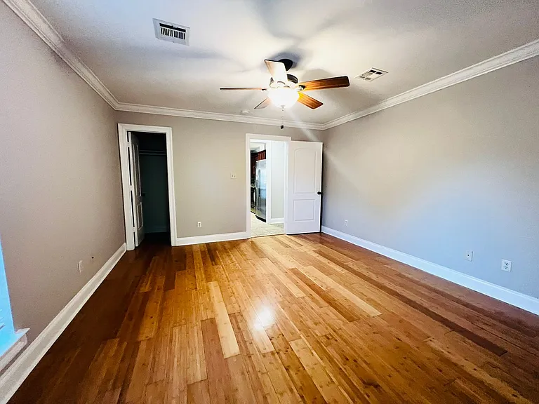 204 King Arthurs Way — Photo 11