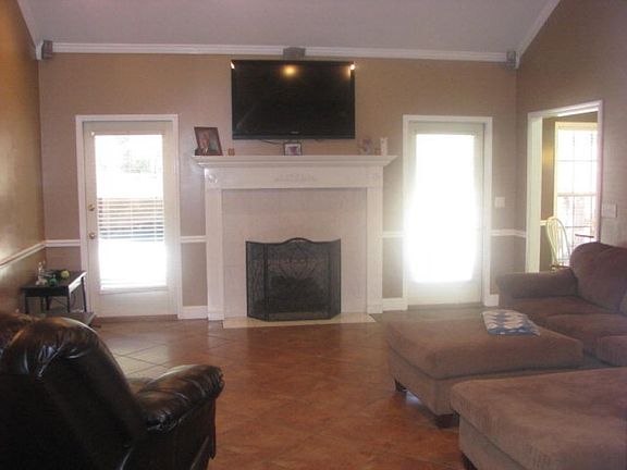 2nd image of 5179 Sawyer Dr