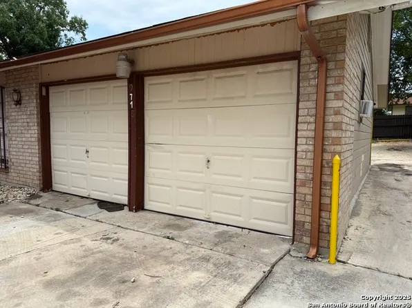 9718 Caney Creek, San Antonio, TX 78245