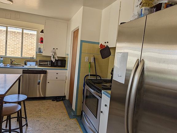 2nd image of 1435 Zenobia St #A
