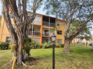 4344 NW 9th Ave APT 10-2B, Deerfield Beach, FL 33064