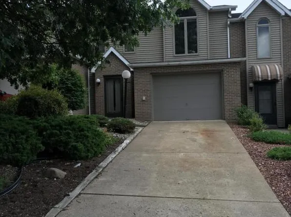 31 Clarks Ln, Plains, PA 18705