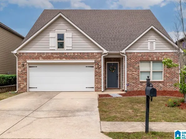 1045 Medinah Dr, Calera, AL 35040