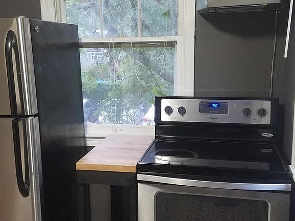 5th image of 2753 Post St Unit B