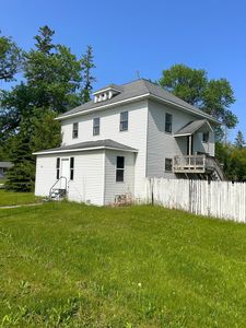 302 State St S, Warroad, MN, 56763