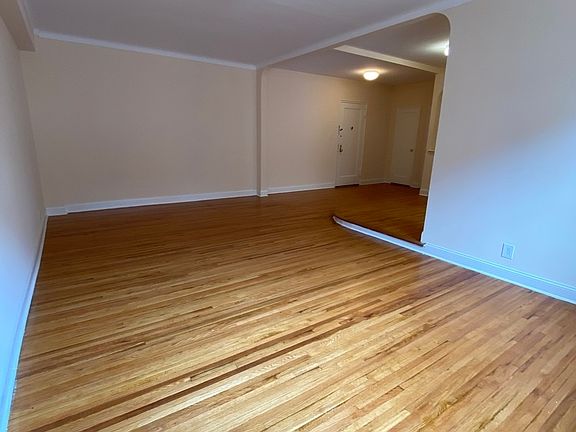 4th image of 69-39 Yellowstone Blvd #411