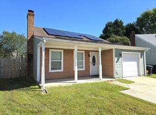 2100 Fort Belvoir Dr, Virginia Beach, VA 23464