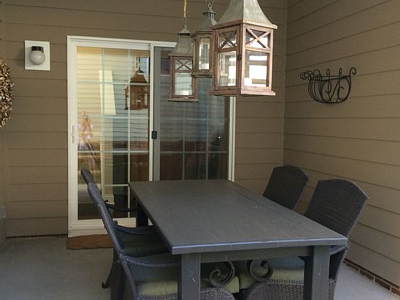 Private covered back porch