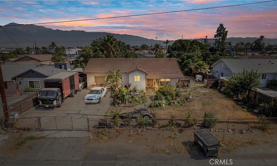 1st image of 15256 Merrill Ave
