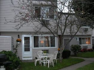 213 Westwalk, West Haven, CT 06516