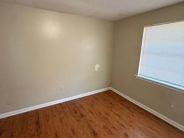 3385 Barbwood Dr — Photo 56
