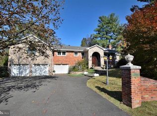 7300 Churchill Rd, Mc Lean, VA 22101