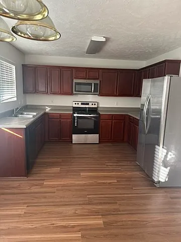 Ktichen with breafast room