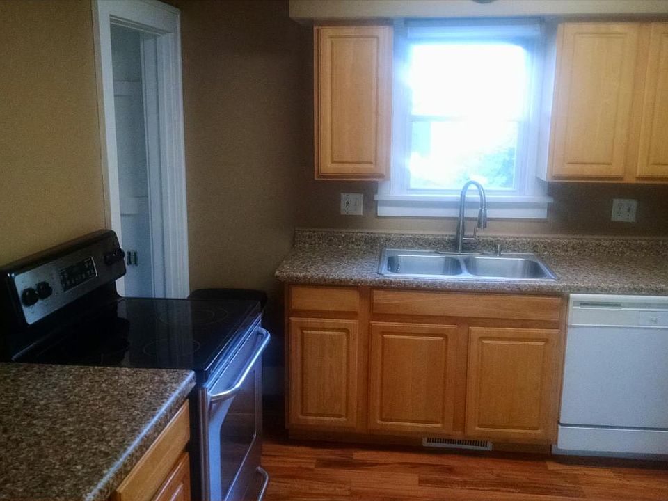 2nd image of 5272 Keyes Dr