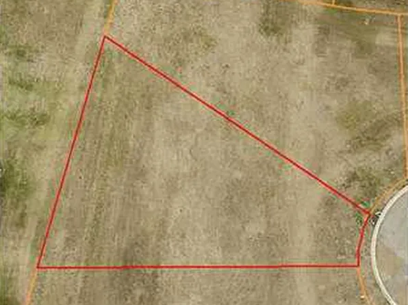 Cassell Cv, Millington, TN 38053