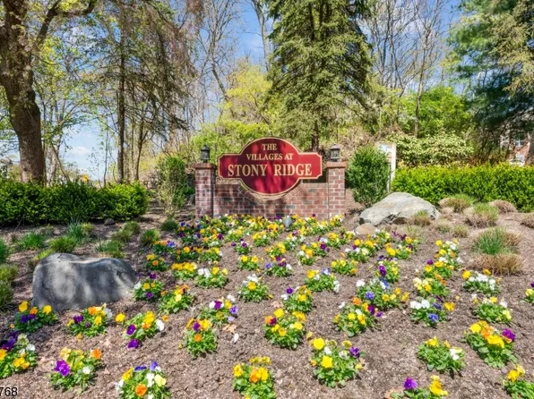 170 Carter Rd, Wanaque Boro, NJ 07420