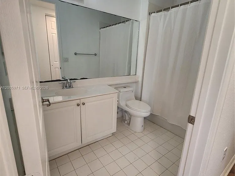 3600 Oaks Clubhouse Dr #206 — Photo 77