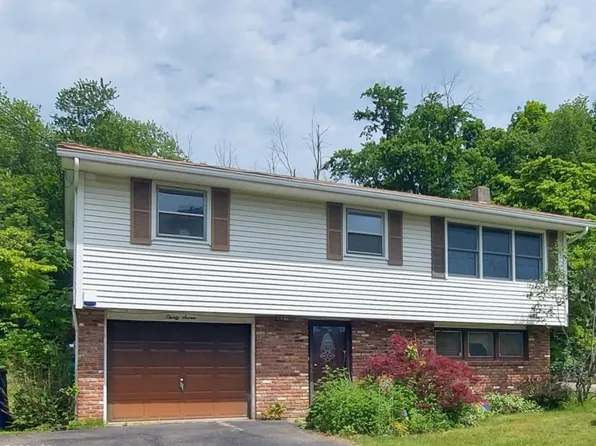 37 Fairview Ave, Hamburg Boro, NJ 07419
