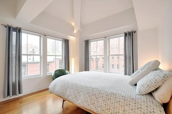 Rented by Corcoran | media 21