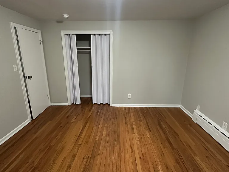 641 Newhall St #1R — Photo 12
