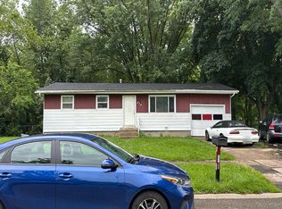 102 Crestwood Dr, Michigan City, IN 46360