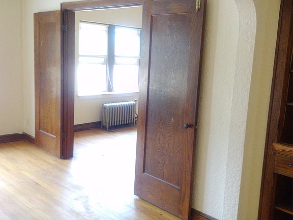 4th image of 4713 W Burleigh St APT 15