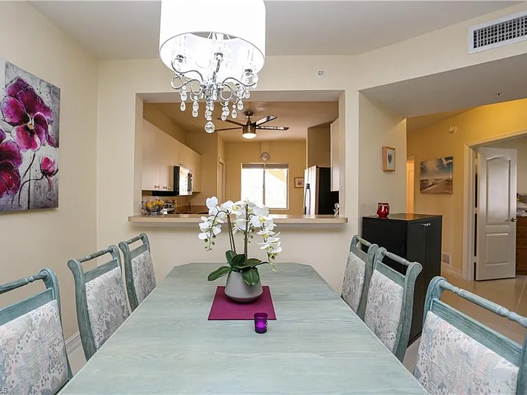 7819 Regal Heron Cir #201 — Photo 23