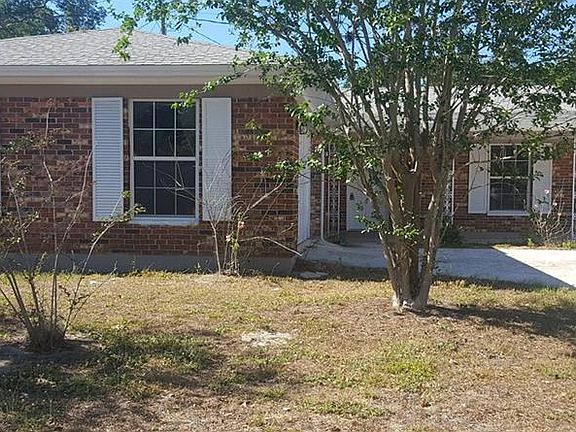 2nd image of 2218 Cordova Cir N