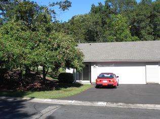 979 Monterey Dr, Shoreview, MN 55126