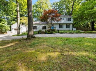 211 E Woodside Dr, Gambier, OH 43022