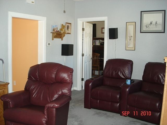 2nd image of 2702 W 3rd St