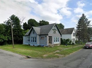 1636 6th St, Rensselaer, NY 12144