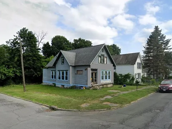 1636 6th Street, Rensselaer, NY 12144