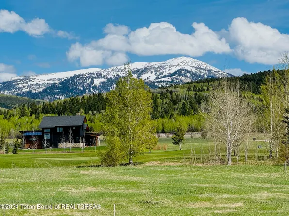 21 Rammell Rd, Victor, ID 83455