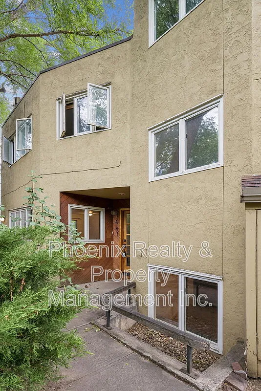 3 bed, 2.0 bath, 1049 sqft, $2,800 — Photo 4