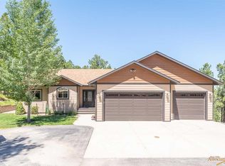 11621 High Valley Dr, Rapid City, SD 57702