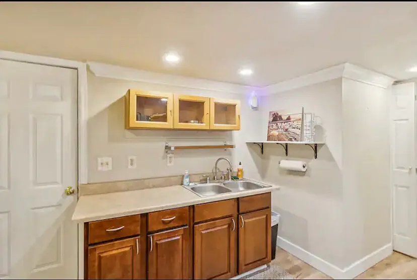 Placement Only - 7215 S 120th ST - 1 — Photo 4