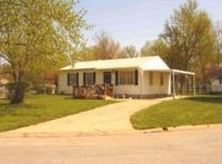 1200 E 136th St, Grandview, MO 64030