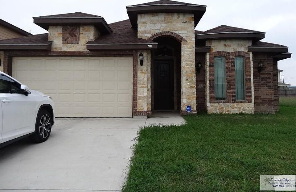 1st image of 404 Lavaca Dr