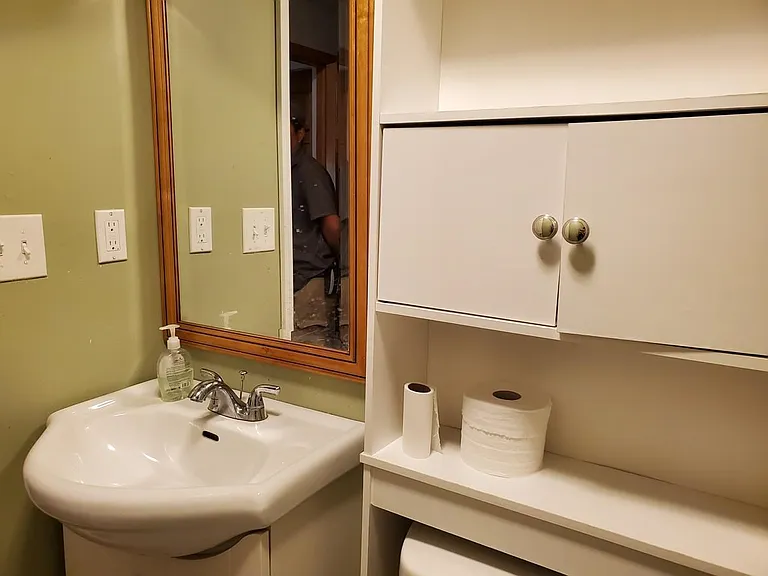 930 Emerald St #2B — Photo 10