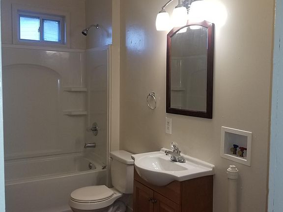 4th image of 26312 Atwater St